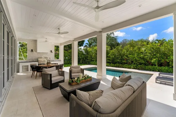 $4,995,000 | 5950 Southwest 83rd Street, South Miami, FL 33143