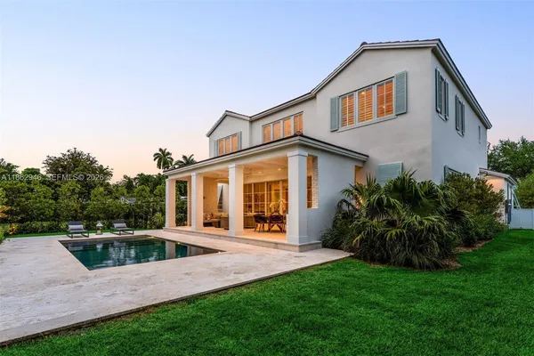 $4,995,000 | 5950 Southwest 83rd Street, South Miami, FL 33143