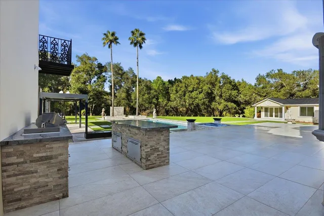 $21,998,888 | 18911 Decatur Road, Los Gatos, CA 95030