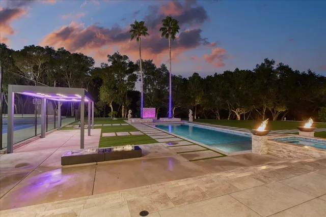 $21,998,888 | 18911 Decatur Road, Los Gatos, CA 95030