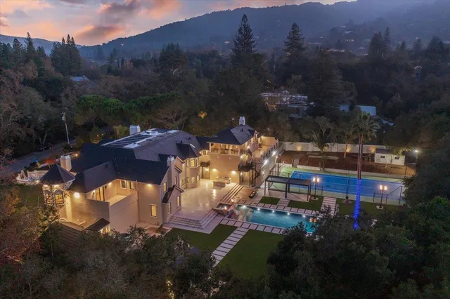 $21,998,888 | 18911 Decatur Road, Los Gatos, CA 95030