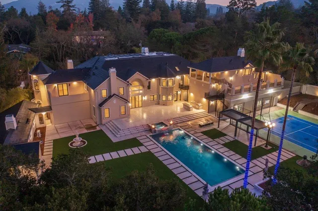 $21,998,888 | 18911 Decatur Road, Los Gatos, CA 95030