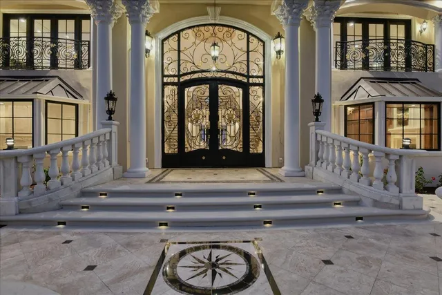 $21,998,888 | 18911 Decatur Road, Los Gatos, CA 95030