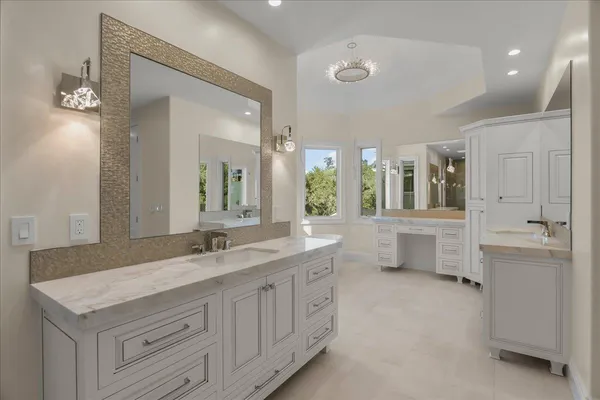 $21,998,888 | 18911 Decatur Road, Los Gatos, CA 95030