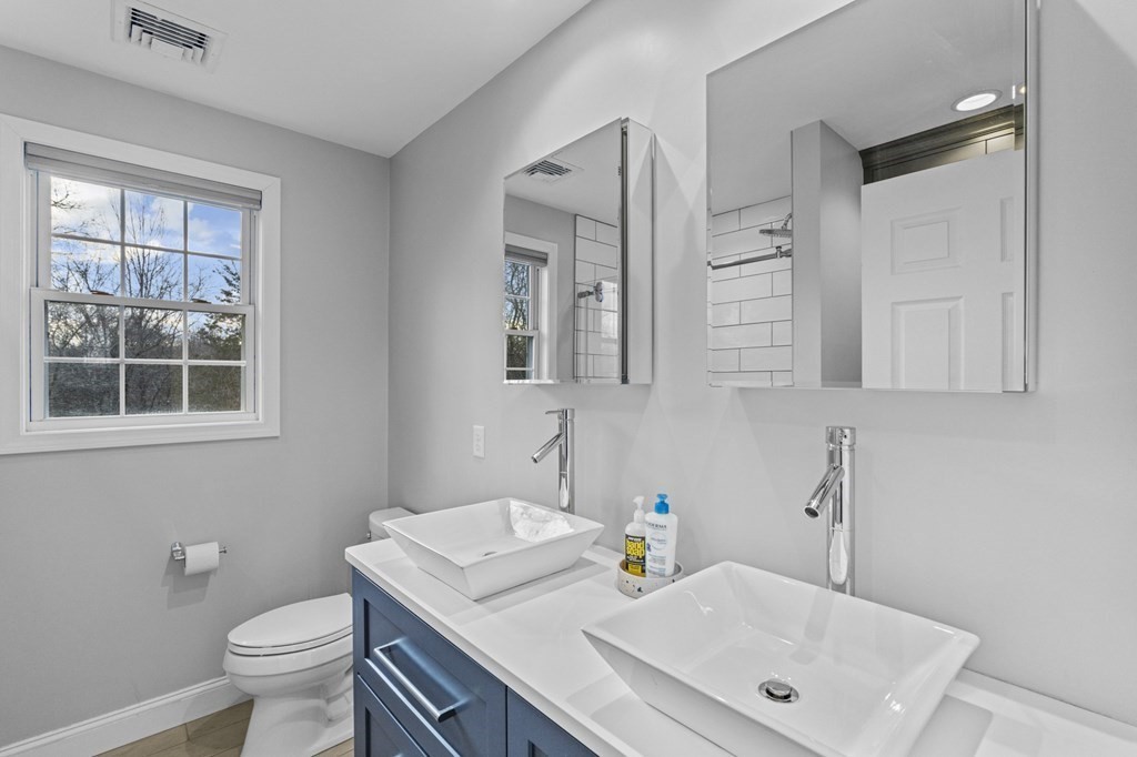 125 Old Staples Road Cumberland, RI 02864 - Photo 19 of 26 Gallery Image 19