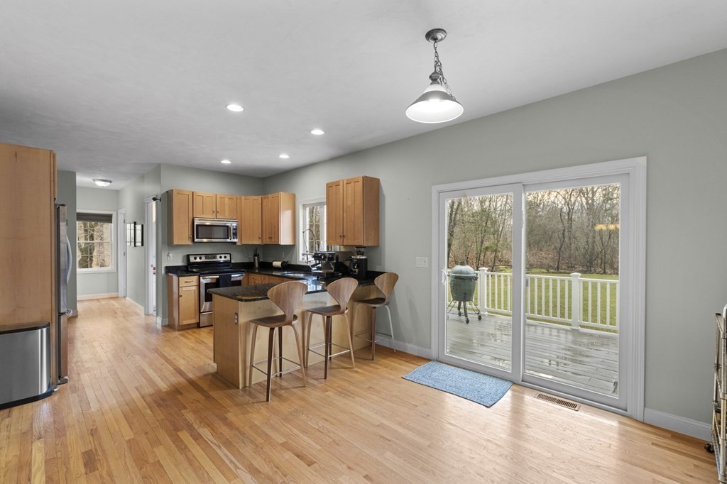 125 Old Staples Road Cumberland, RI 02864 - Photo 6 of 26 Gallery Image 6