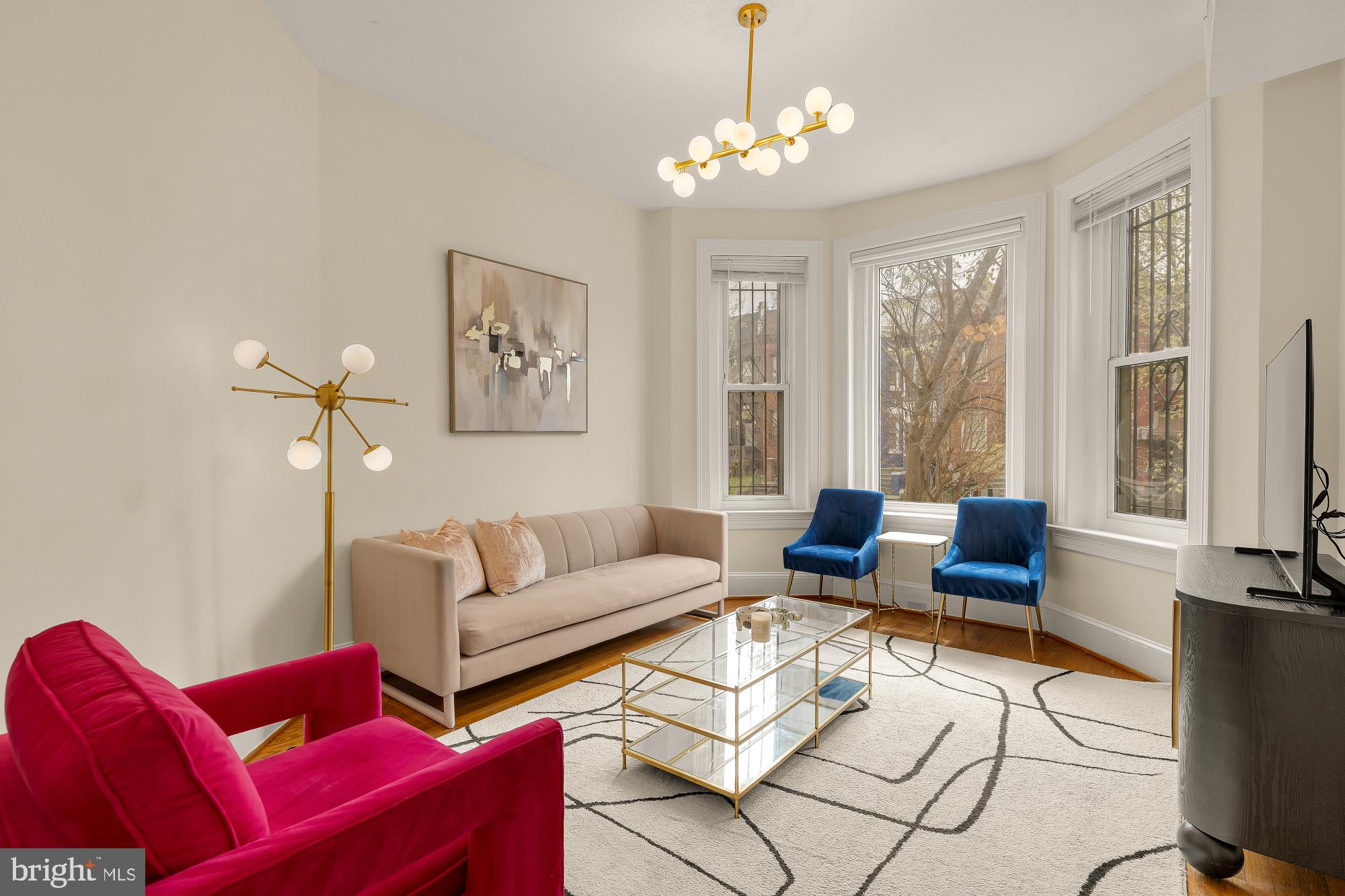 43 T Street Northwest Washington, DC 20001 - Photo 3 of 33