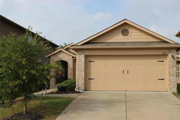 $2,200 | 12217 Riprap Drive, Manor, TX 78653