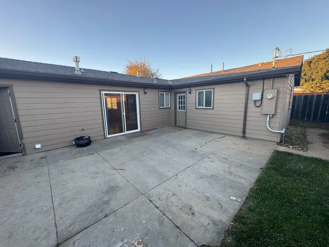 $3,850 | 1776 Pescadero Drive, Salinas, CA 93906