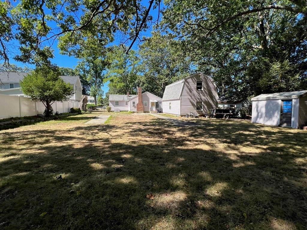 311 Burnham Road Lowell, MA 01852 - Photo 5 of 14 Gallery Image 5