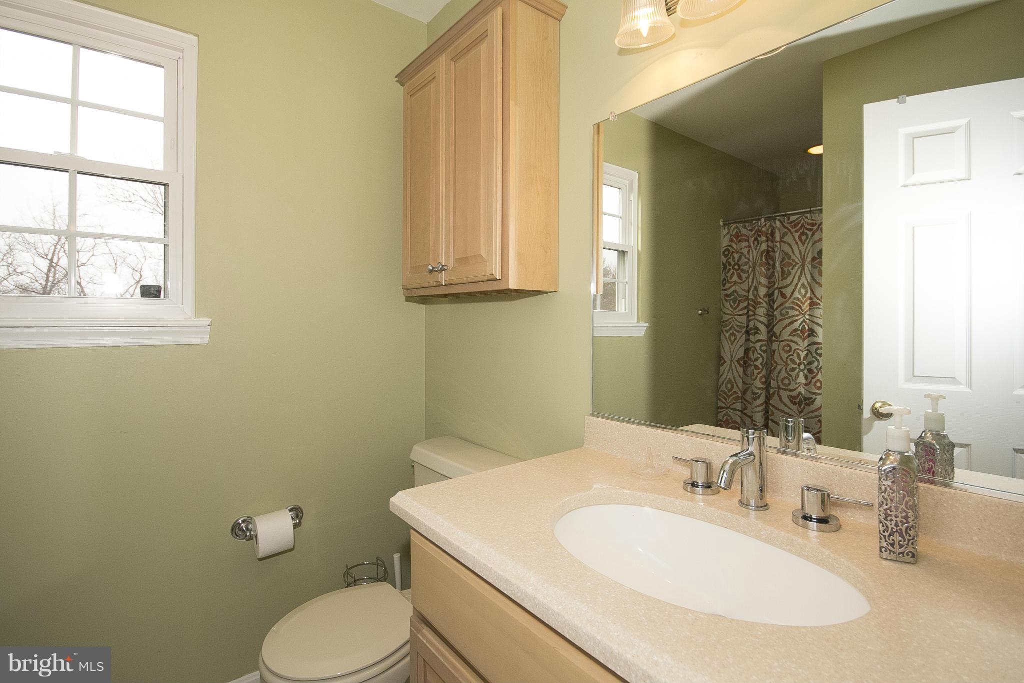 4540 Ridge Road Baltimore, MD 21236 - Photo 16 of 30 Full Master Bath w/Ceramic Tile