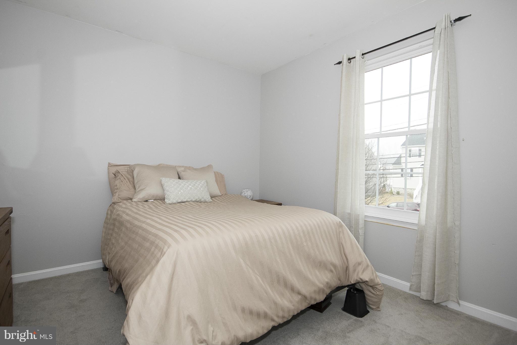 4540 Ridge Road Baltimore, MD 21236 - Photo 17 of 30 2nd Bedroom w/Carpet
