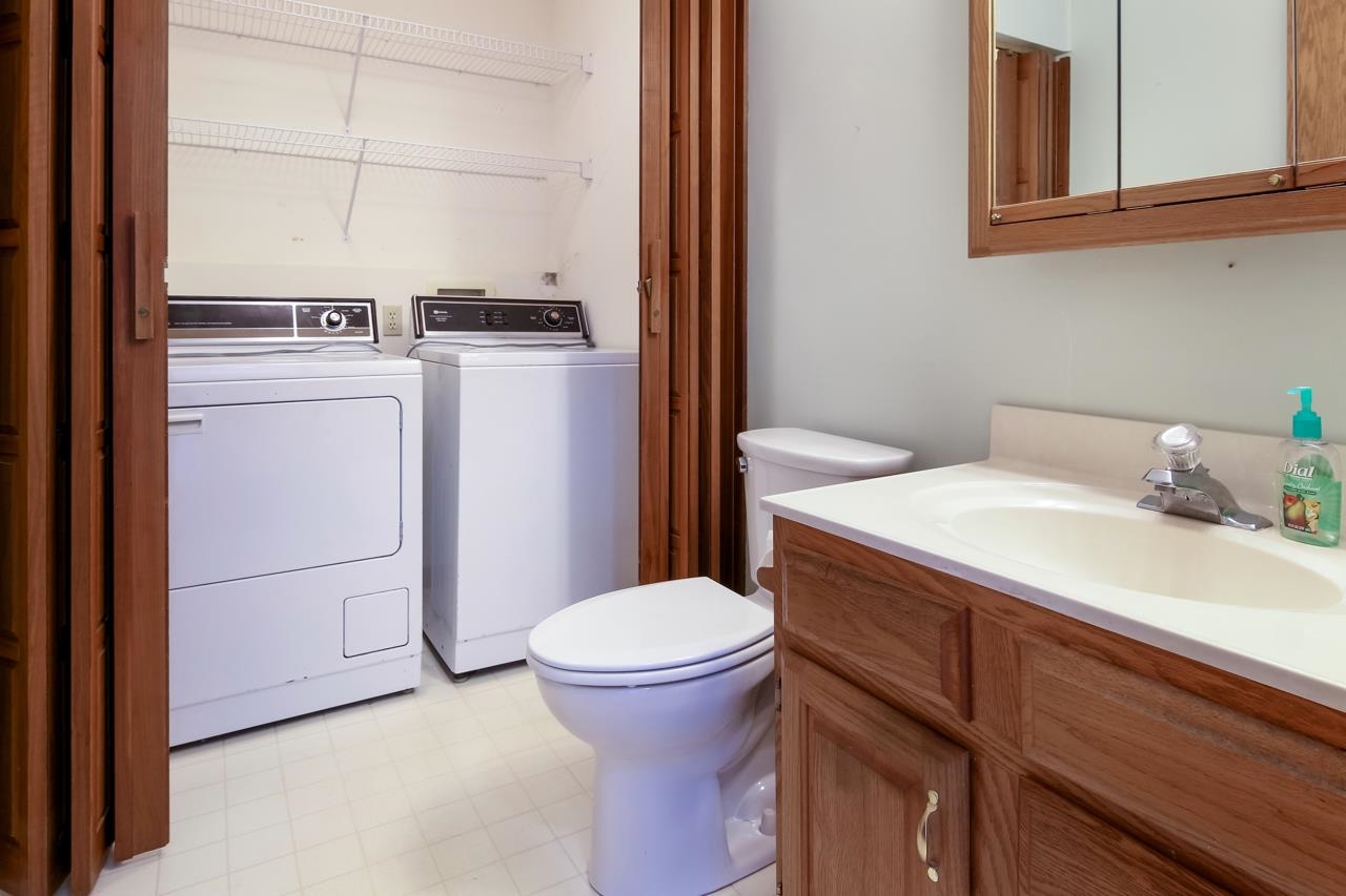 1174 Piccadilly Road Traverse City, MI 49685 - Photo 16 of 28 1903338-15.JPG