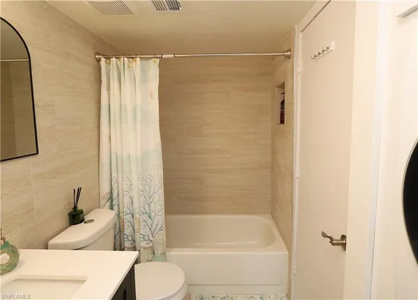 $2,300 | 2235 San Marco Road, Unit 5204, Marco Island, FL 34145