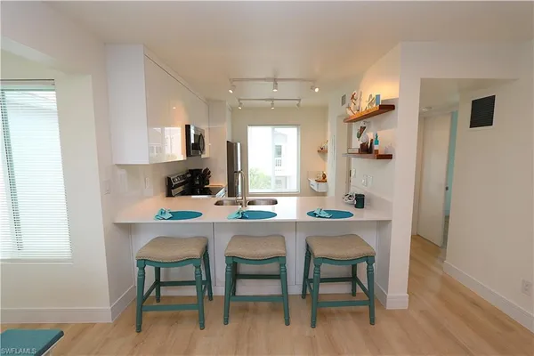 $2,300 | 2235 San Marco Road, Unit 5204, Marco Island, FL 34145