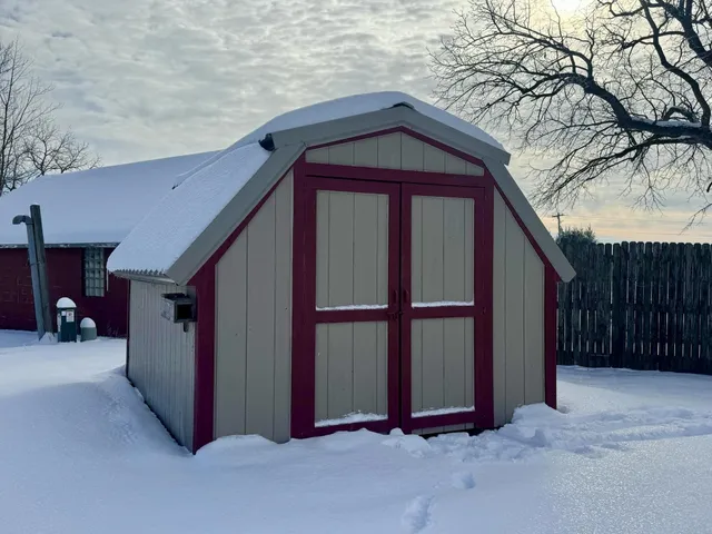 $389,900 | 314 Forest Street, Fox Lake, WI 53933