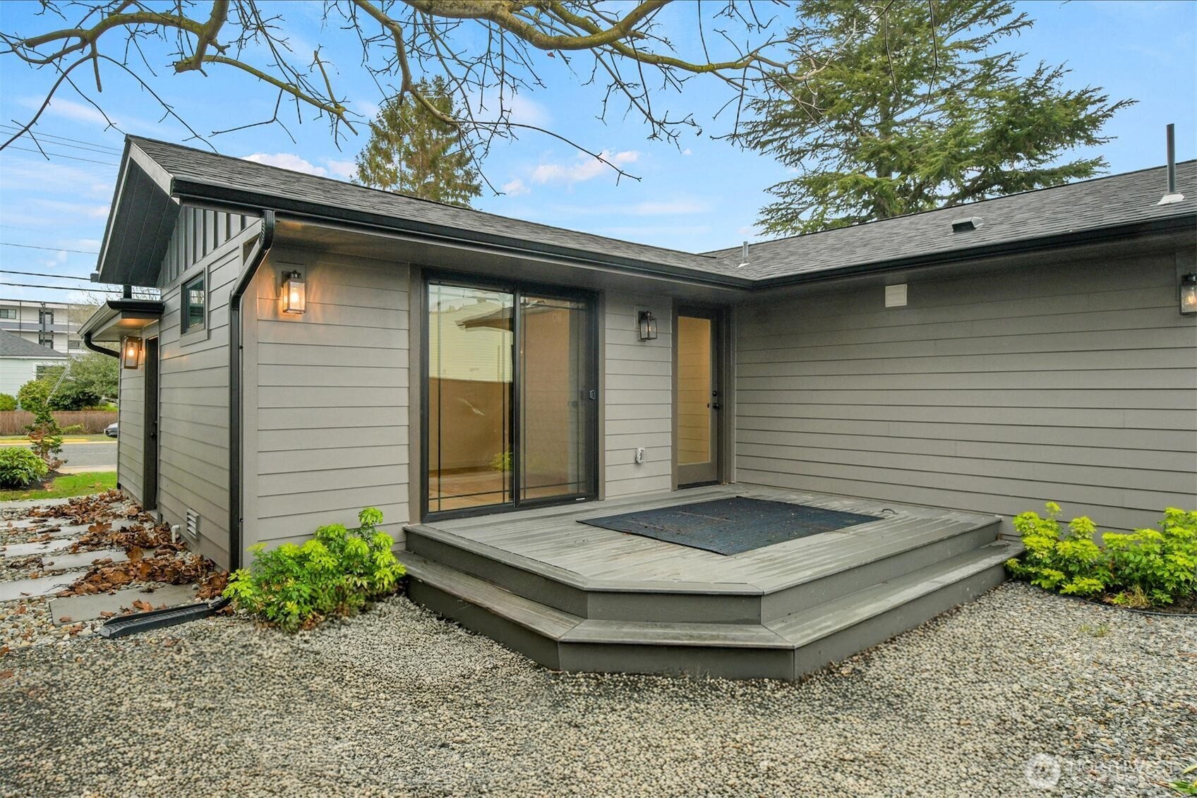 304 Daley Street Edmonds, WA 98020 - Photo 13 of 15