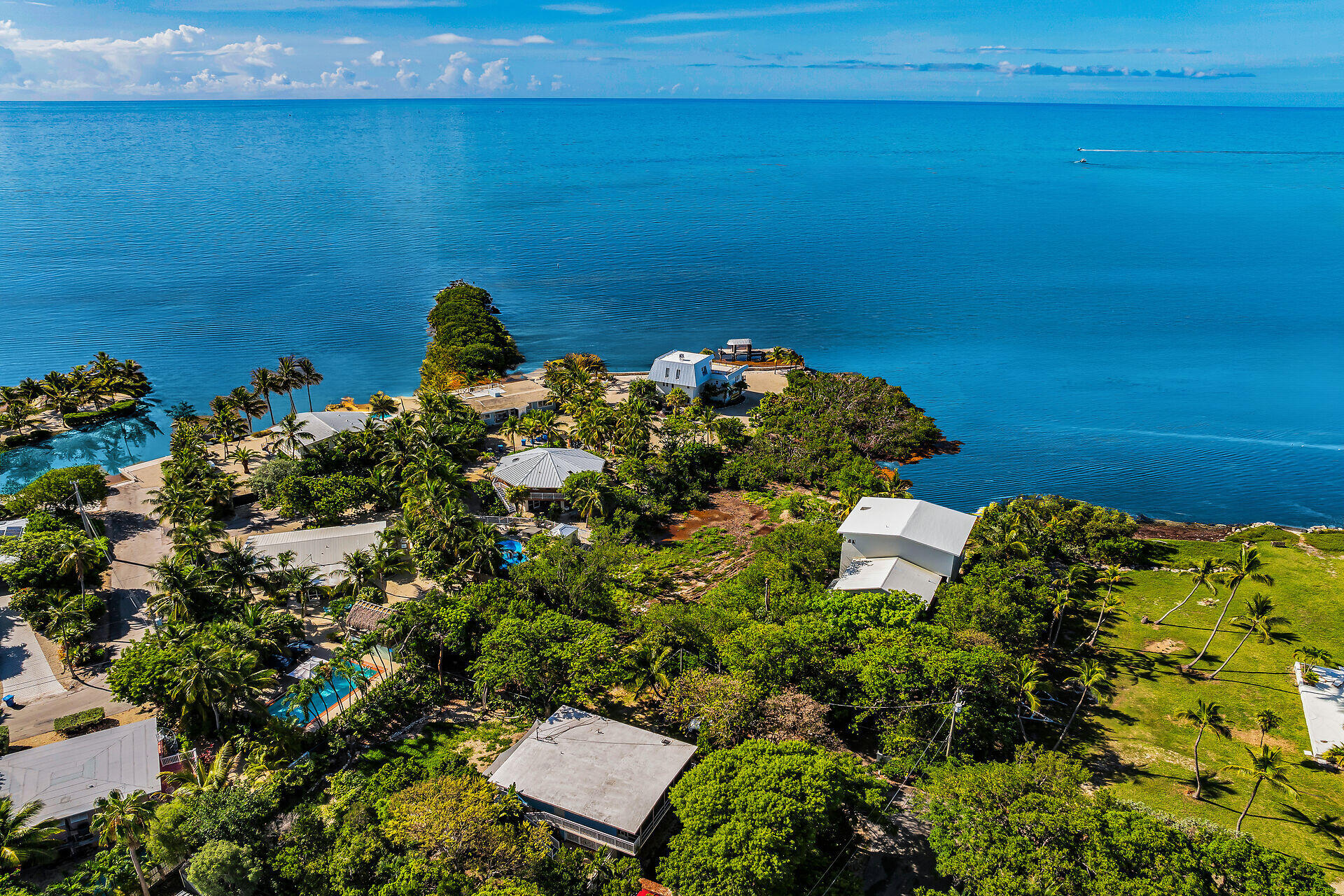 229 Coral Road Islamorada, FL 33036 - Photo 4 of 14 virtual-tour-364204-mls-high-res-image-1