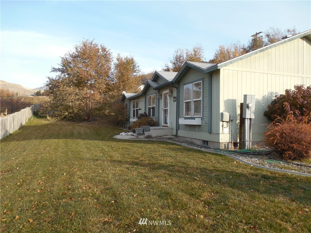 1505 Lower Monitor Road Wenatchee, WA 98801 - Photo 1 of 18 Gallery Image 1
