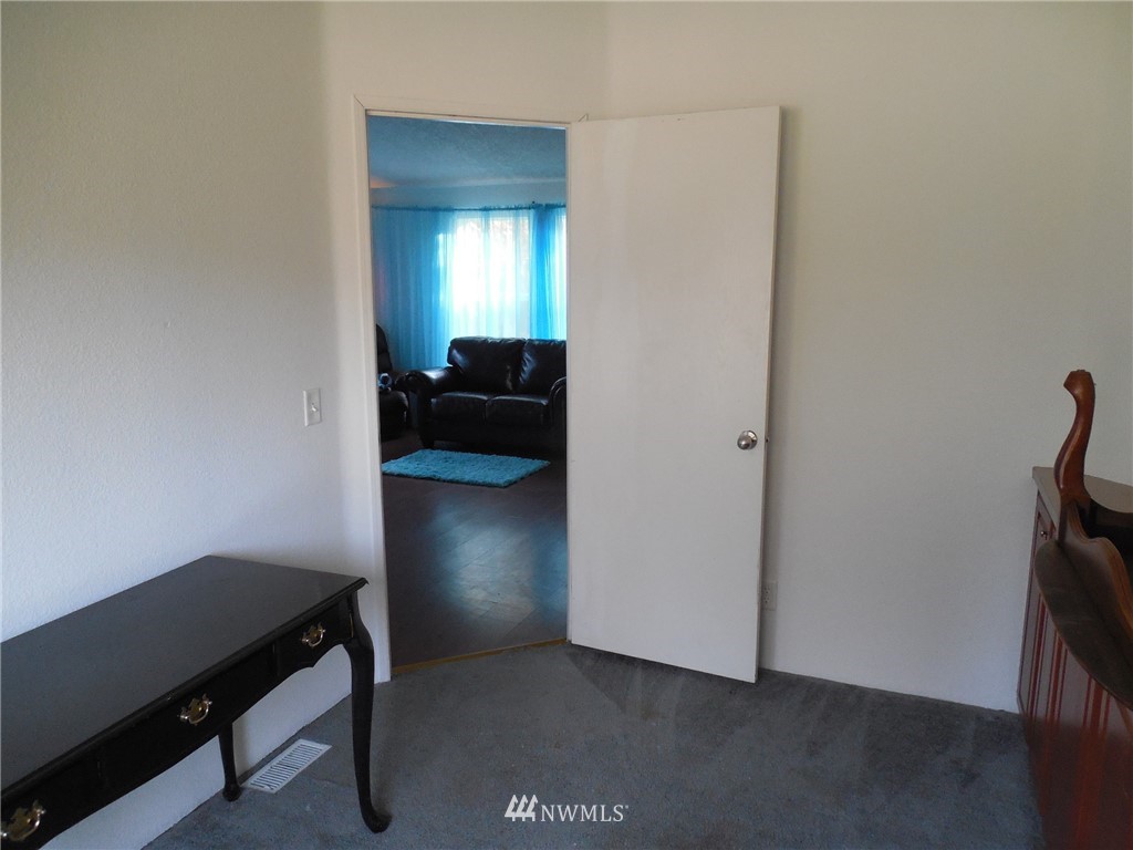 1505 Lower Monitor Road Wenatchee, WA 98801 - Photo 17 of 18 Gallery Image 17