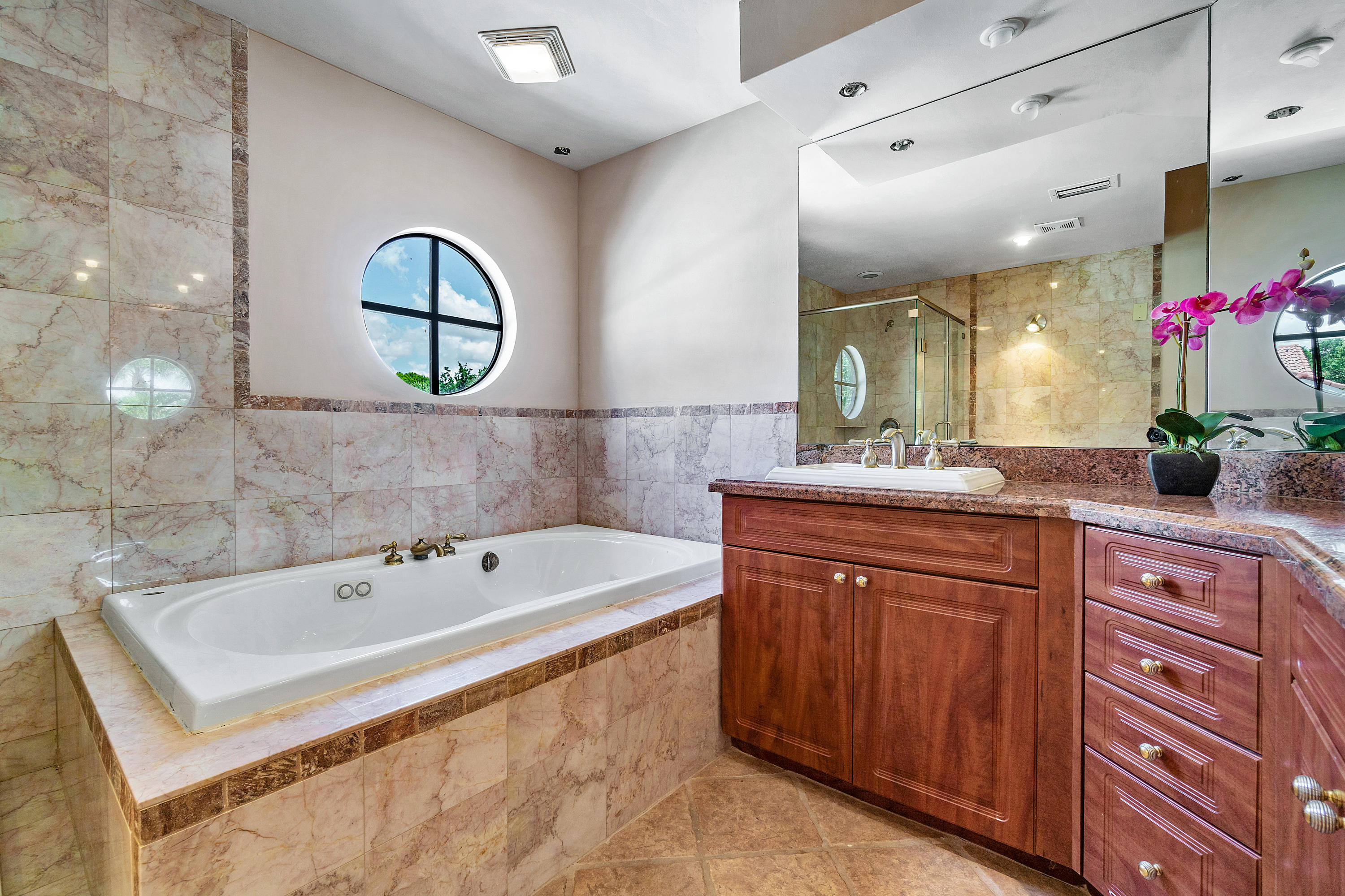 21704 Wapford Way Boca Raton, FL 33486 - Photo 11 of 14 MASTER BATH