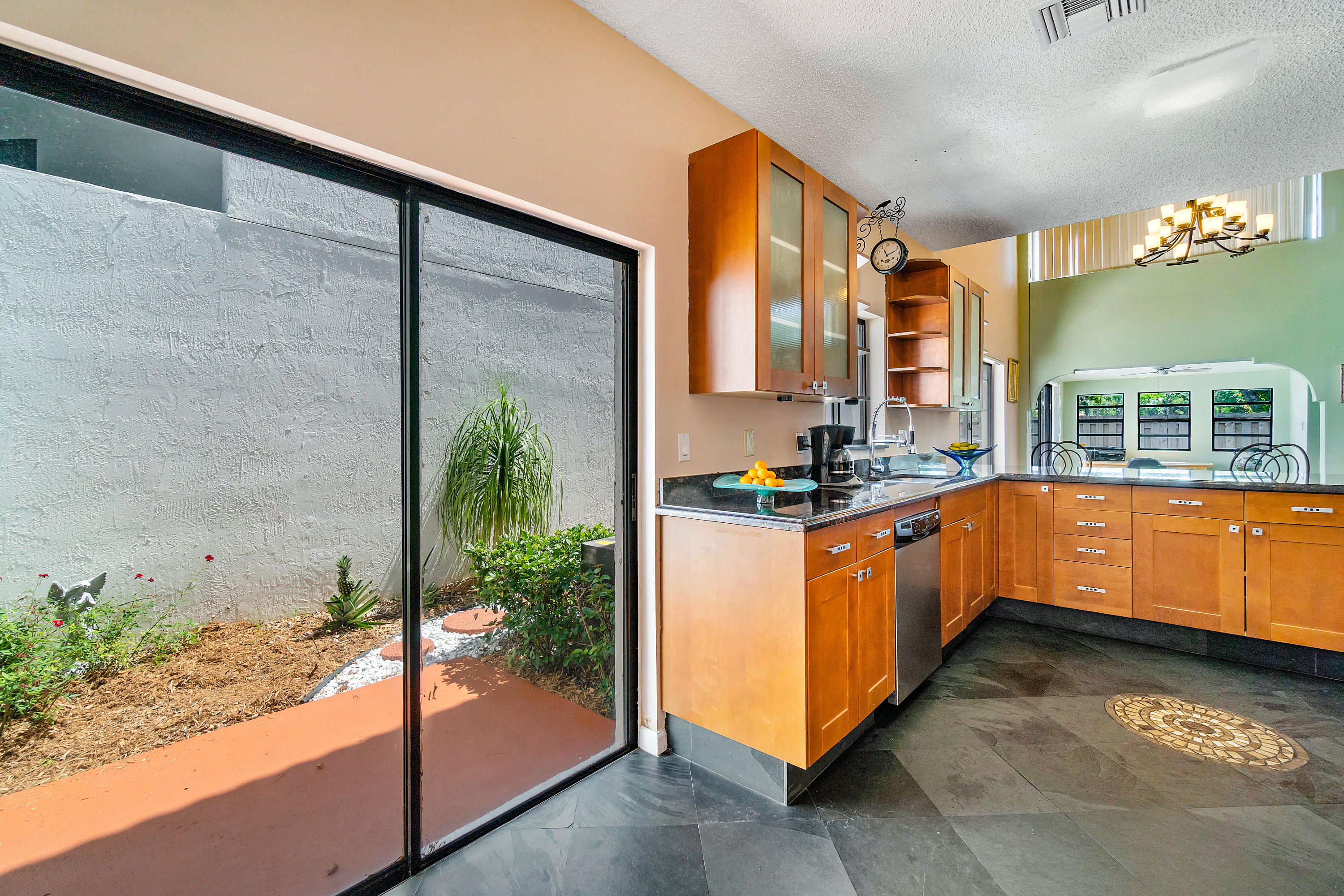 21704 Wapford Way Boca Raton, FL 33486 - Photo 7 of 14 BREAKFAST AREA