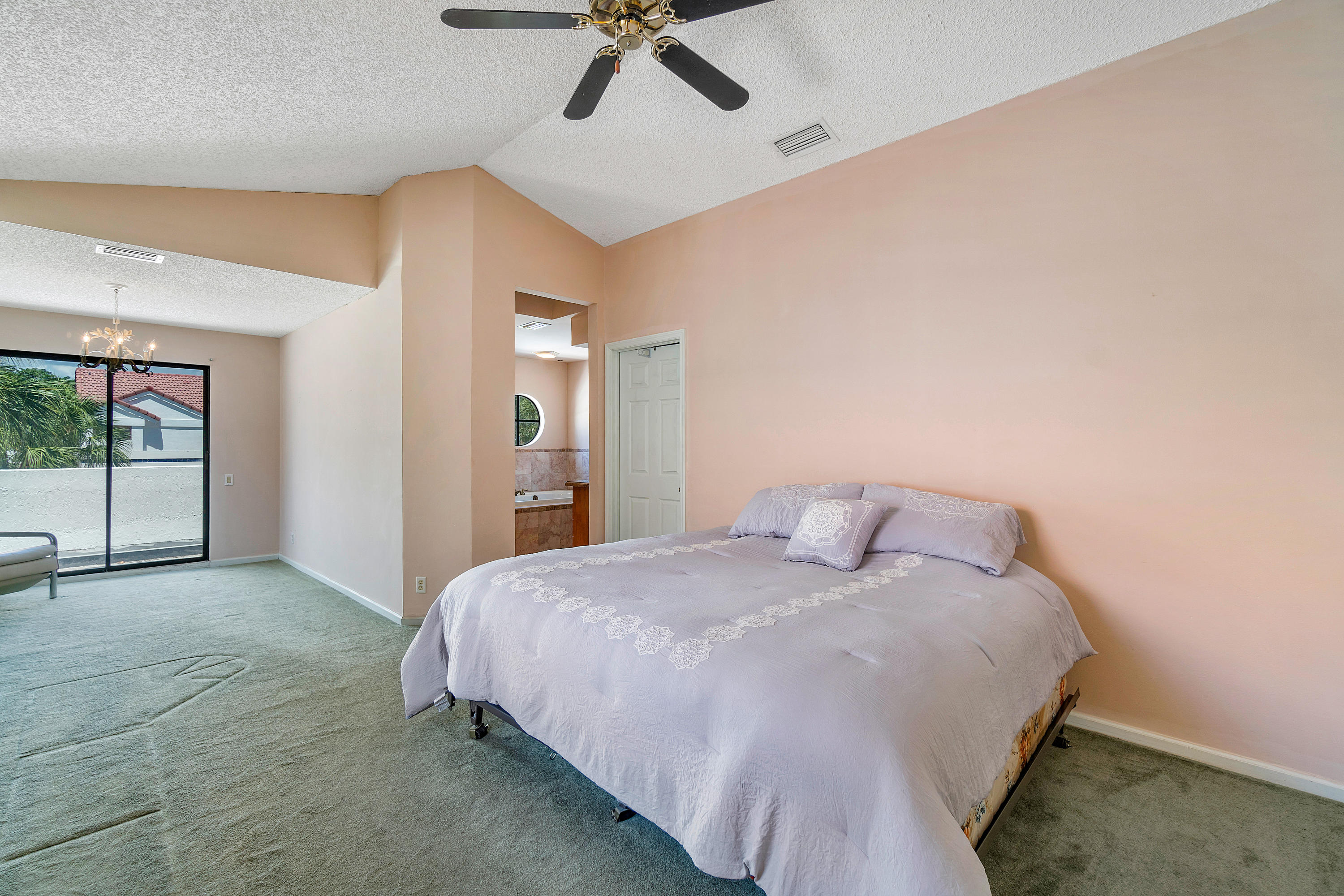 21704 Wapford Way Boca Raton, FL 33486 - Photo 10 of 14 MASTER SUITE WITH SITTING ROOM