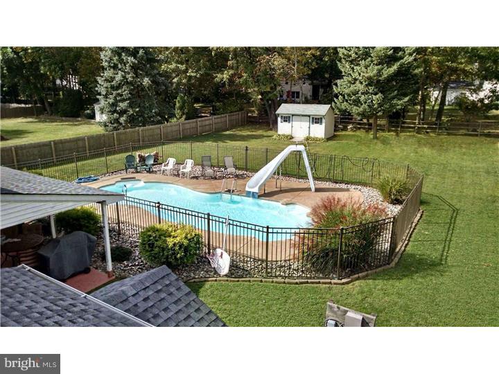 234 Mallard Road Holland, PA 18966 - Photo 23 of 25 Pool