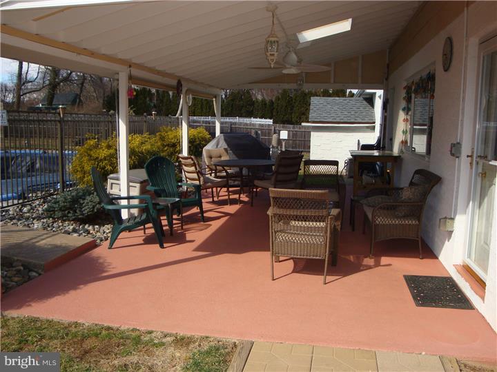 234 Mallard Road Holland, PA 18966 - Photo 24 of 25 Patio