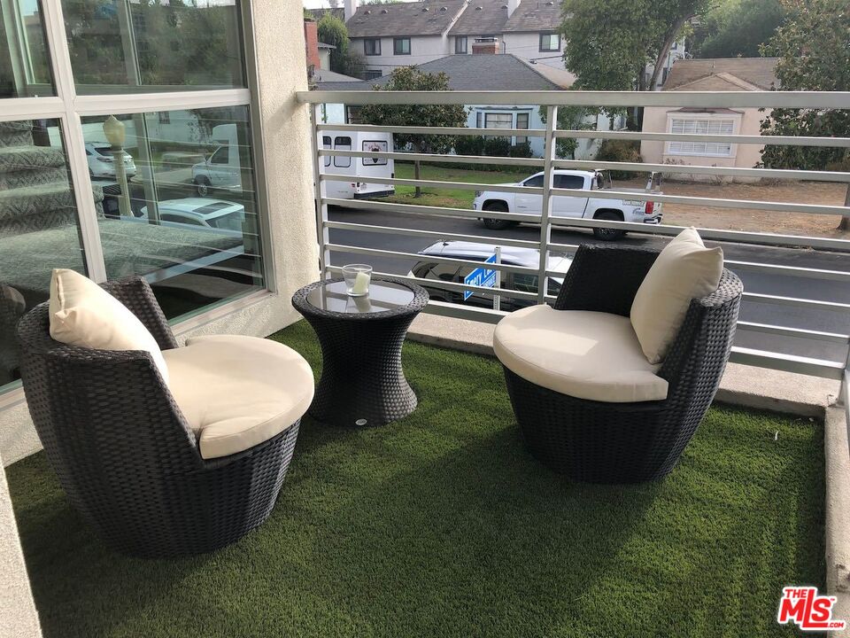 12003 Emery Lane Valley Village, CA 91607 - Photo 9 of 22