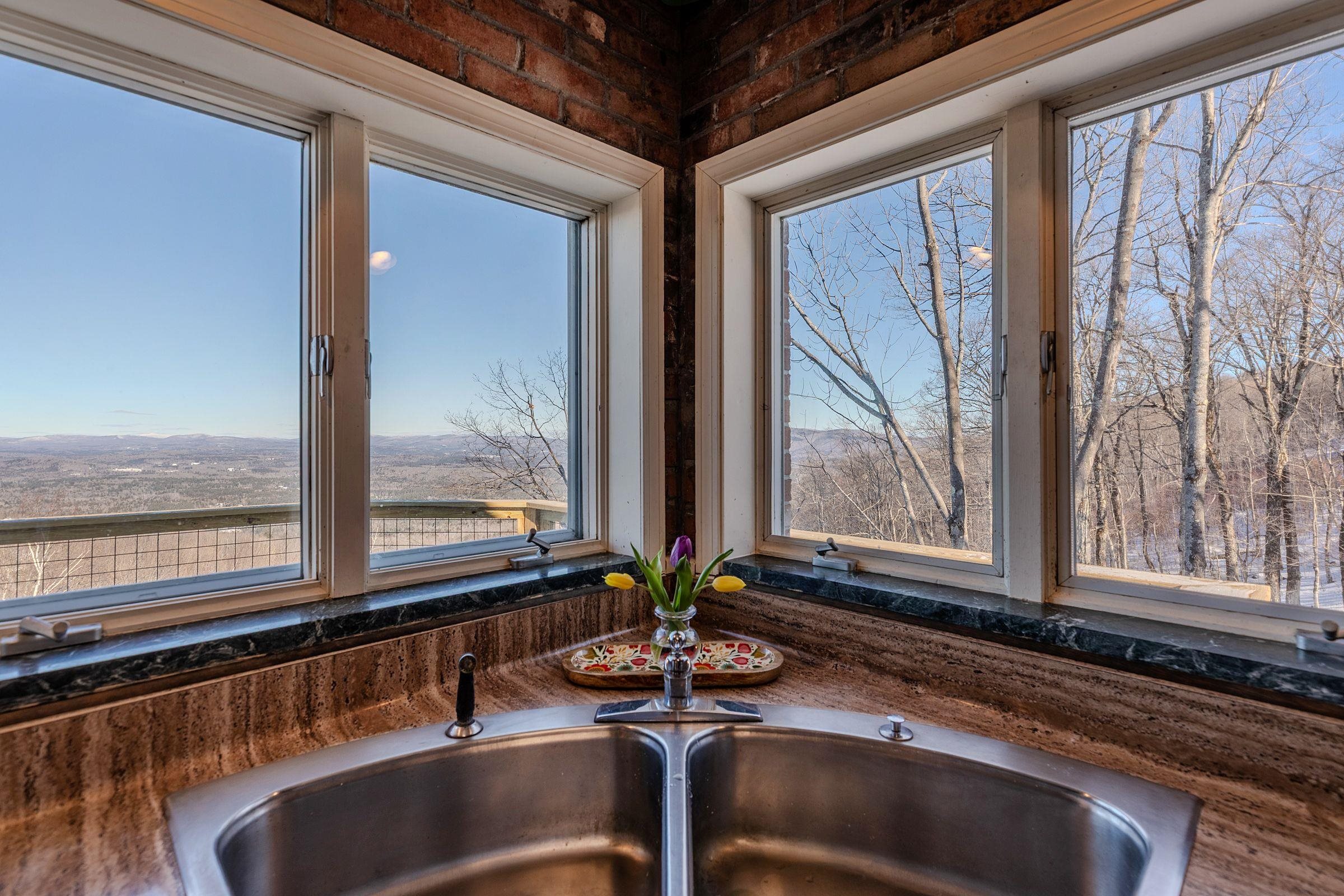 57 Pearl Buck Drive, Unit 33 Winhall, VT 05340 - Photo 17 of 50