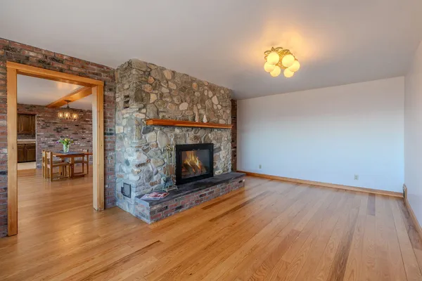 $750,000 | 57 Pearl Buck Drive, Unit 33, Winhall, VT 05340