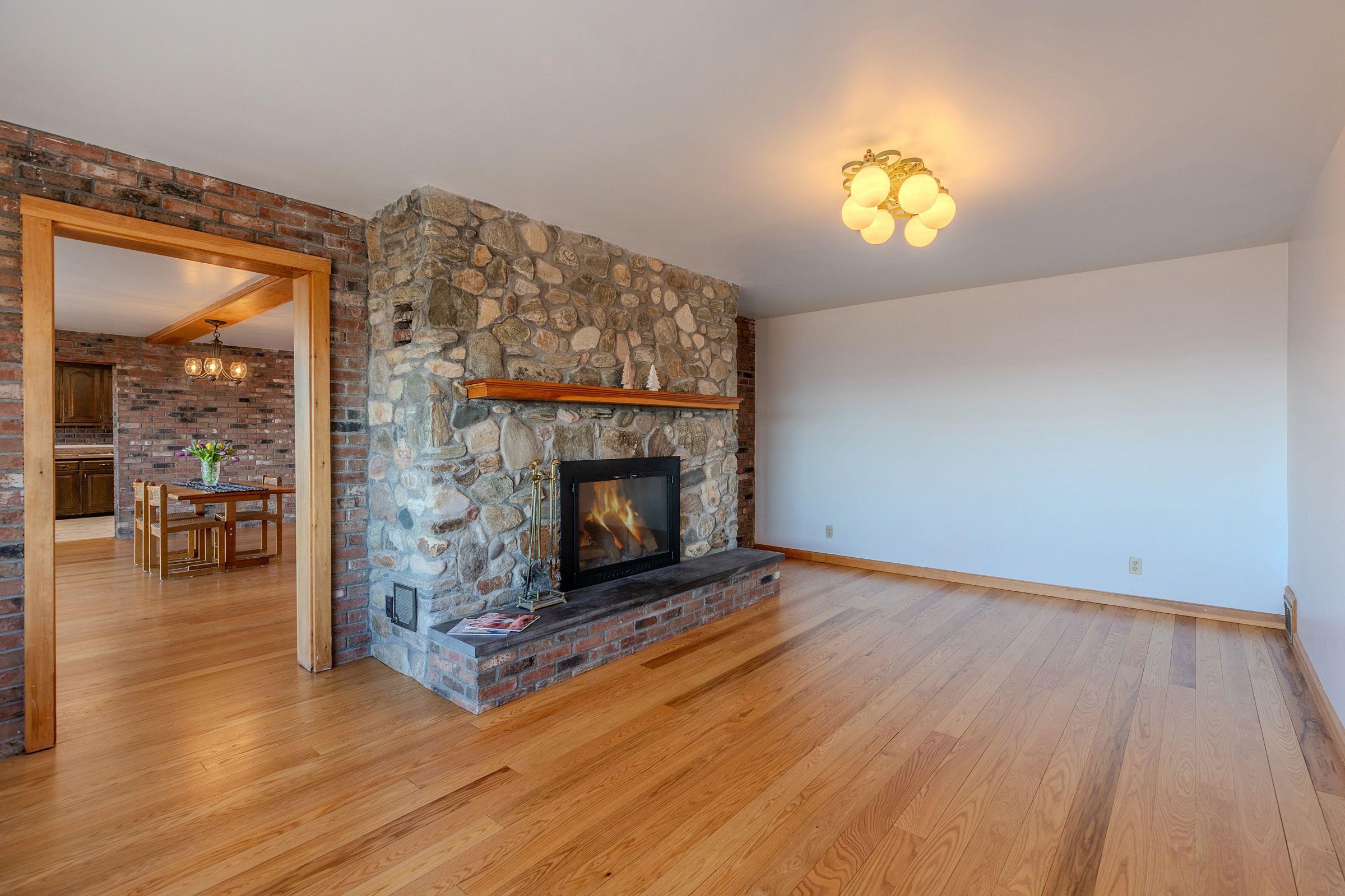 57 Pearl Buck Drive, Unit 33 Winhall, VT 05340 - Photo 20 of 50