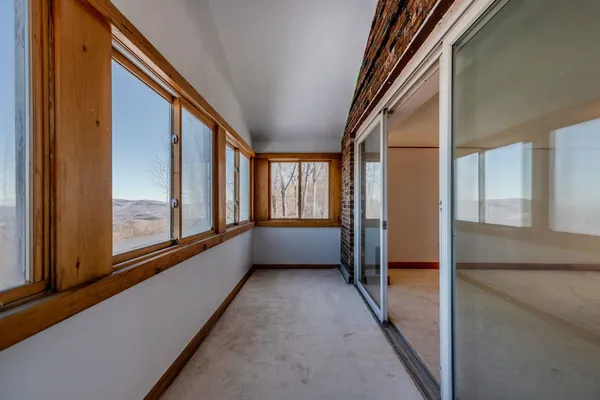 $750,000 | 57 Pearl Buck Drive, Unit 33, Winhall, VT 05340