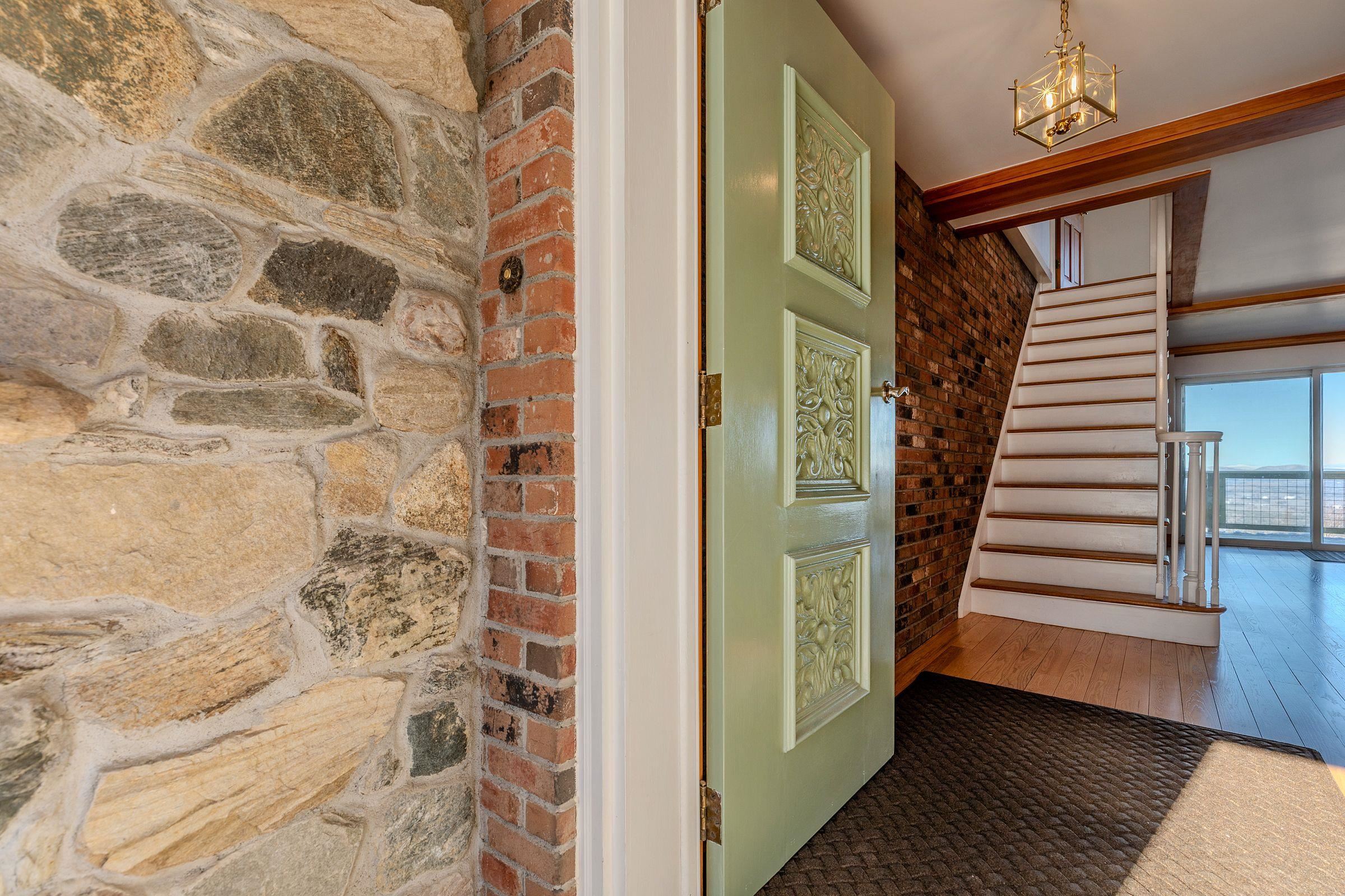 57 Pearl Buck Drive, Unit 33 Winhall, VT 05340 - Photo 9 of 50