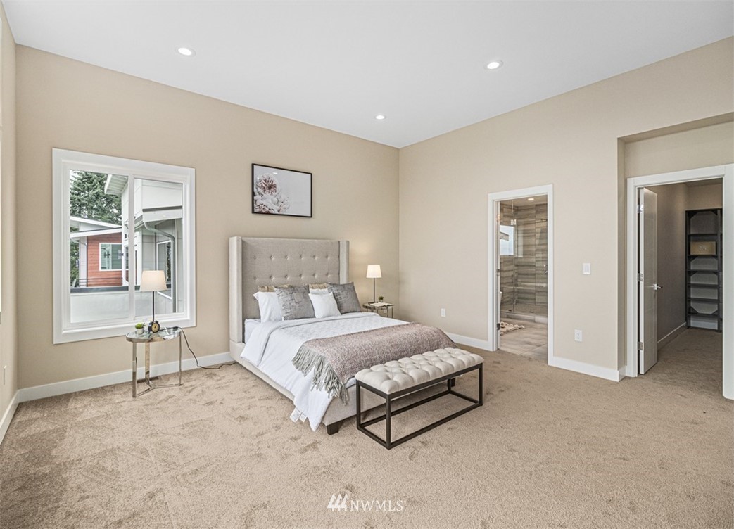11838 79th Avenue South Seattle, WA 98178 - Photo 20 of 40