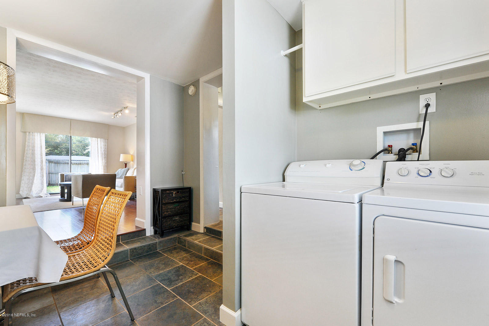 6164 Suwanee Road Jacksonville, FL 32217 - Photo 20 of 23 Laundry room