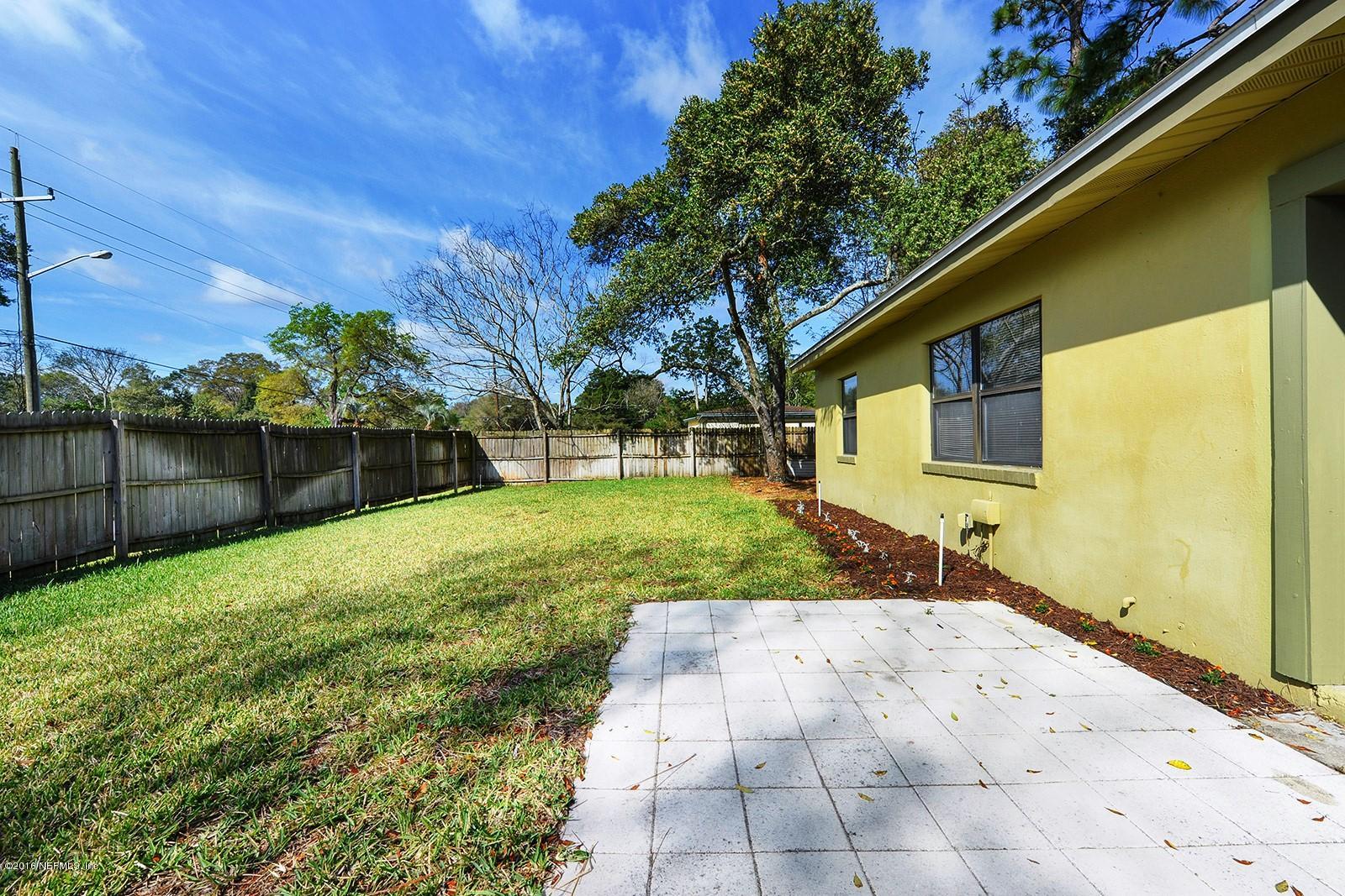 6164 Suwanee Road Jacksonville, FL 32217 - Photo 21 of 23 Backyard - Patio