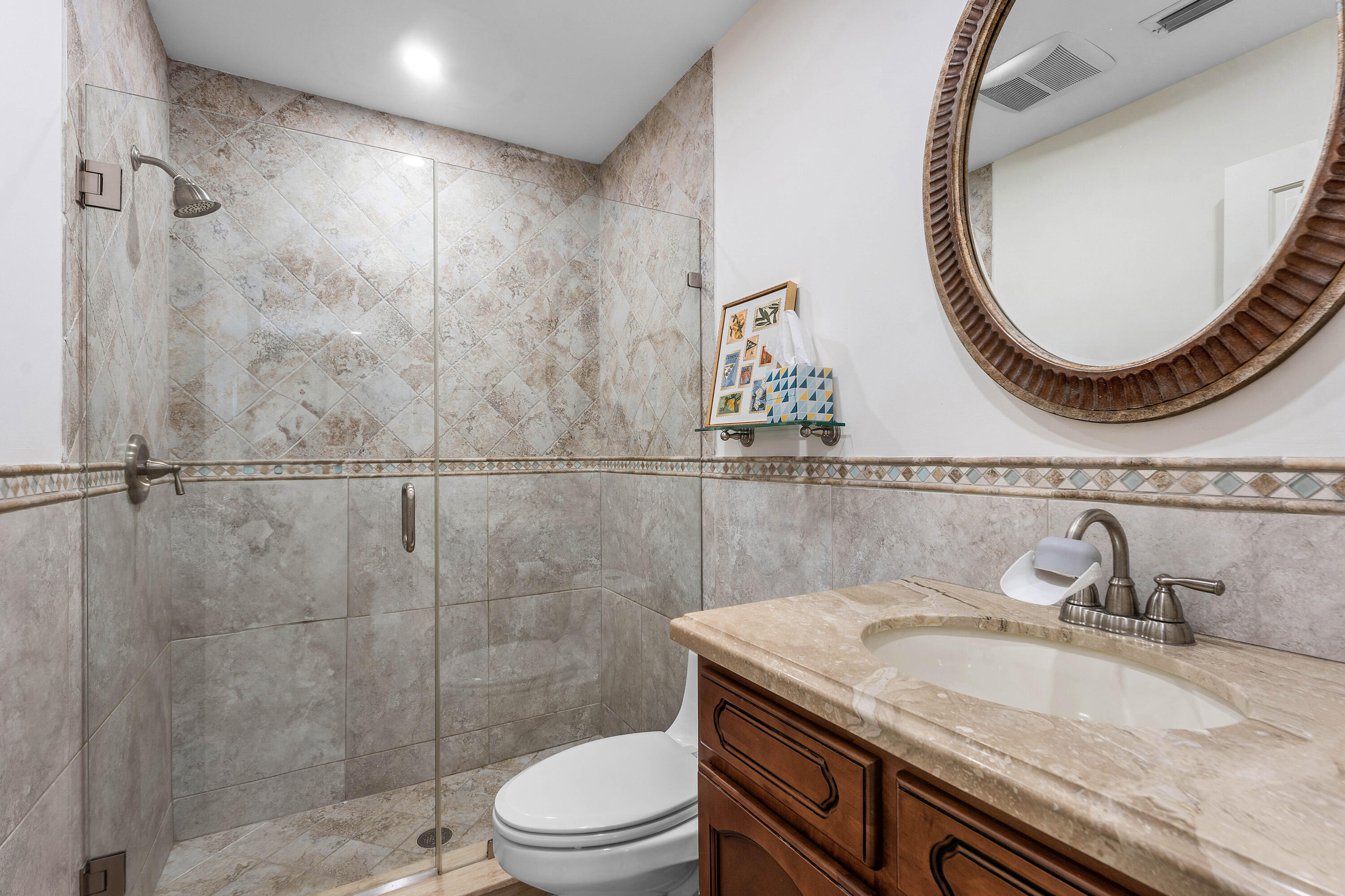 18770 Southeast River Ridge Road Jupiter, FL 33469 - Photo 31 of 34 Downstairs Bathroom