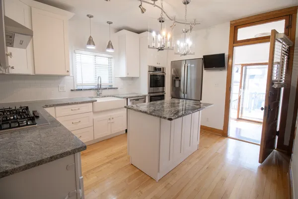 $429,900 | 6840 30th Street, Berwyn, IL 60402