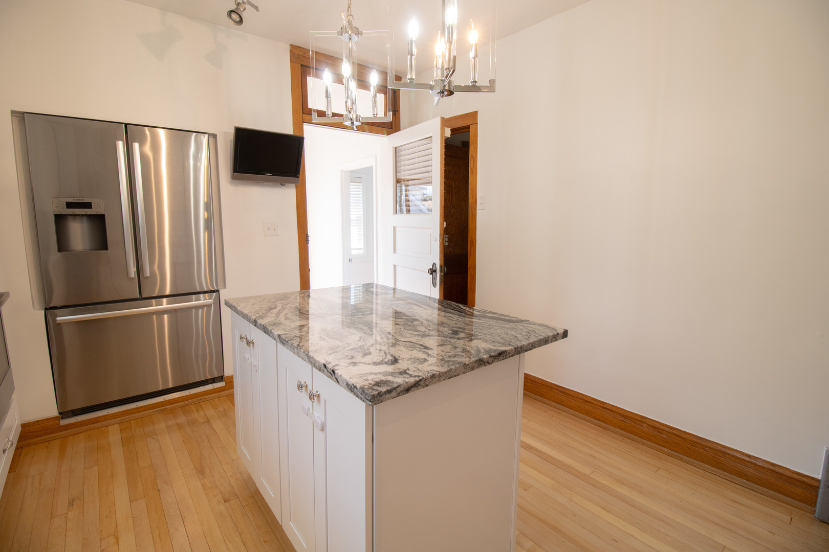 6840 30th Street Berwyn, IL 60402 - Photo 13 of 42