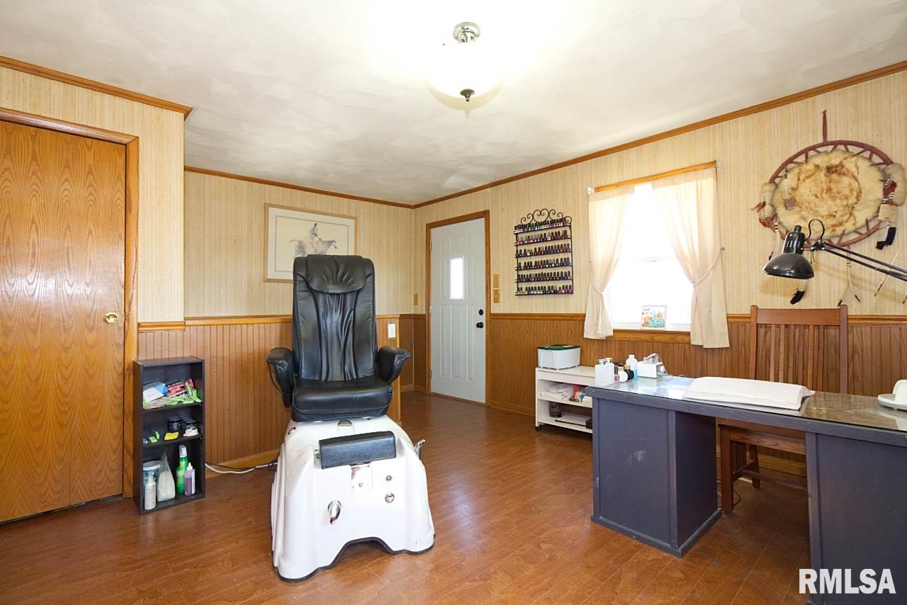 20627 Washington Road Morton, IL 61550 - Photo 13 of 32 Gallery Image 13