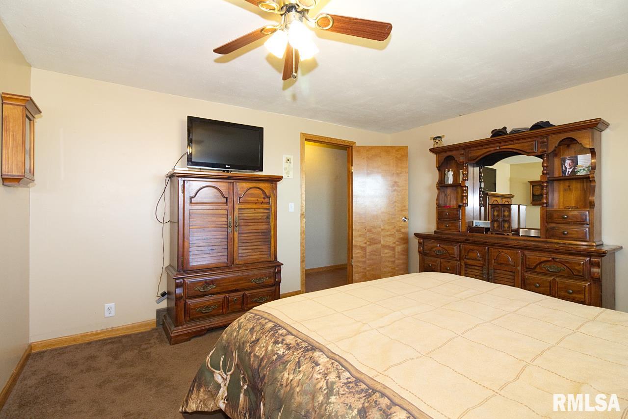 20627 Washington Road Morton, IL 61550 - Photo 16 of 32 Gallery Image 16
