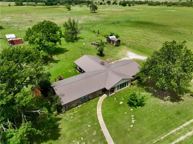 $498,895 | 2247 Lcr 654, Thornton, TX 76687