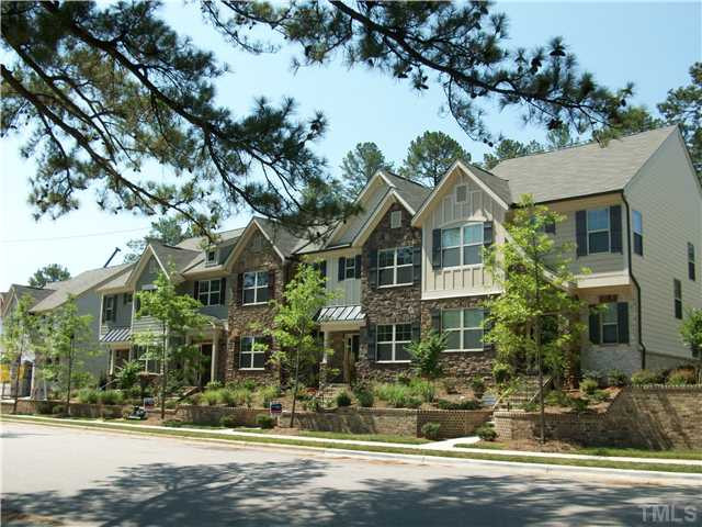 2325 Lowden Street, Unit 7 Raleigh, NC 27608 - Photo 2 of 25 Photo 2