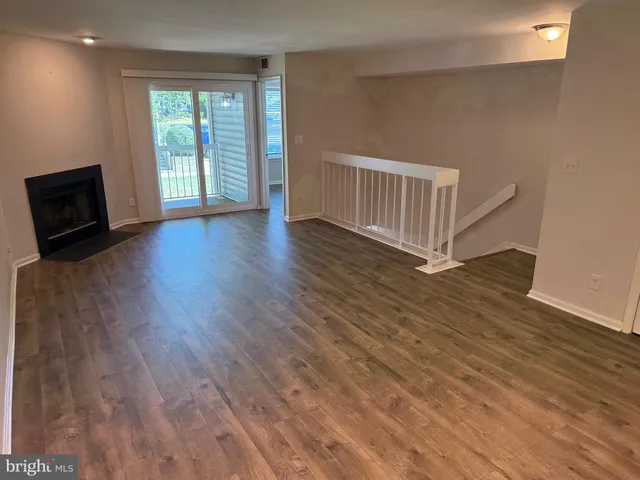 $2,000 | 13513 Orchard Drive, Unit 3513, Clifton, VA 20124