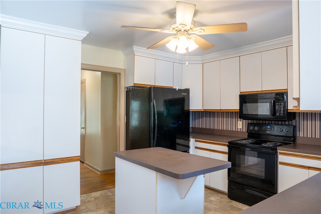 8335 Little England Road Hayes, VA 23072 - Photo 10 of 23
