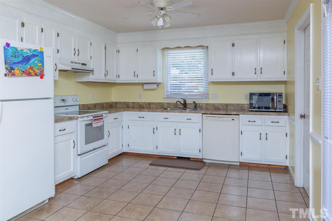 3010 Bass Lake Road Clinton, NC 28328 - Photo 14 of 25 Gallery Image 14