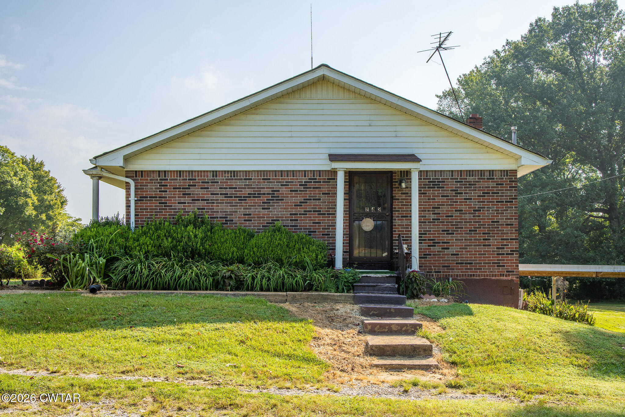 243 Bells Chapel Road Dyer, TN 38330 - Photo 7 of 42 FT8A8926