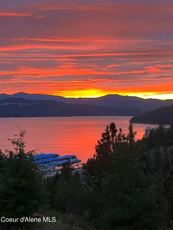 $1,798,000 | 3807 East Avery Lane, Coeur D'Alene, ID 83814